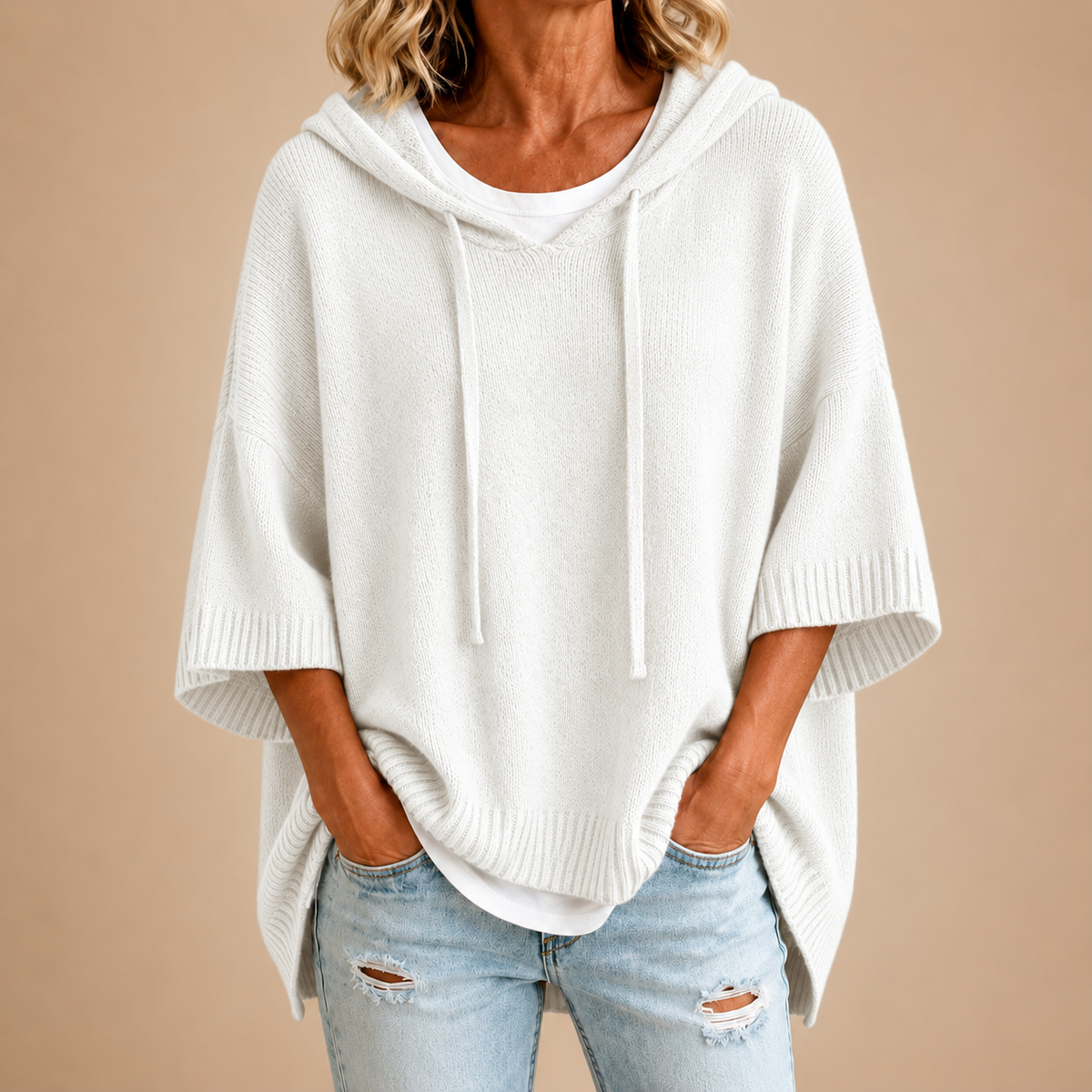 MIRELLA™ | Poncho de Punto con Capucha